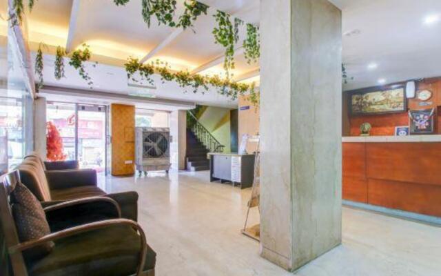 Hotel Tourist Plaza
