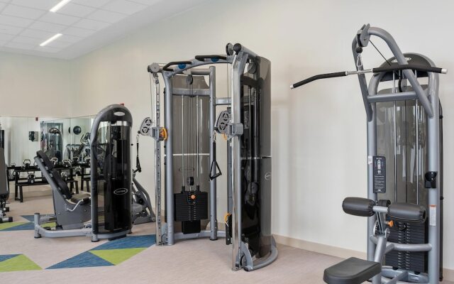 Element Hampton Peninsula Town Center