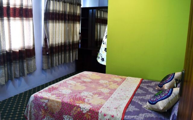 Yog Hostel