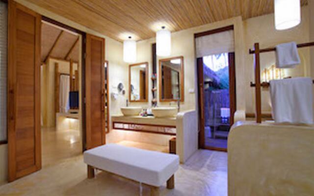 High Season Pool Villa & Spa