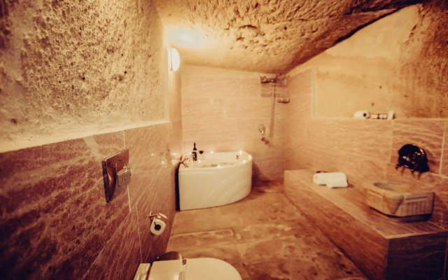 Ortahisar Cave Hotel