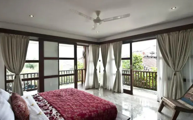 Villa Amira Legian