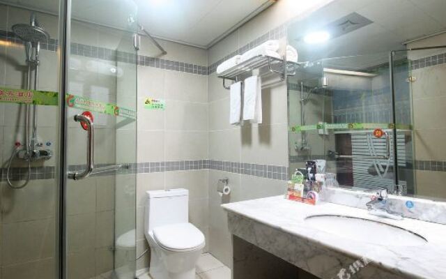 Chun Tian Yin Xiang Hotel