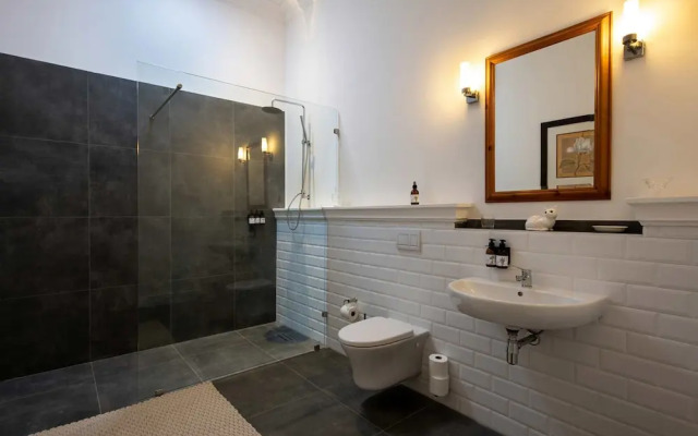Banhoek Corner Guesthouse