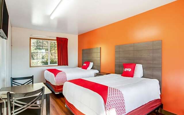 OYO Hotel Kalama