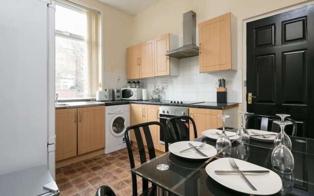 6 Bedroom Chorlton Townhouse