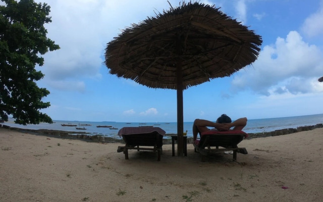 Imani Beach Villa Resort