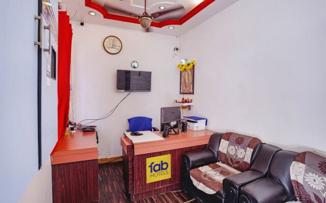 Fabexpress Lloyds Inn I