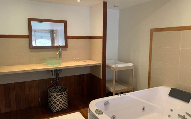 Spacieux logement domaine securise