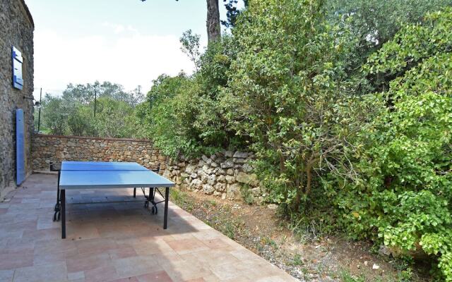 Quiet Farmhouse In Draguignan With Private Swimming Pool