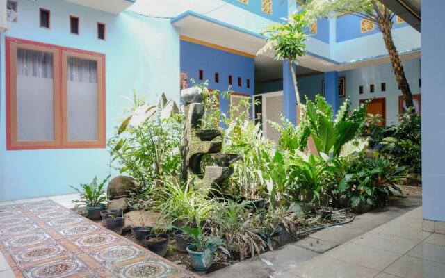 Amalia Guest House by OYO Rooms