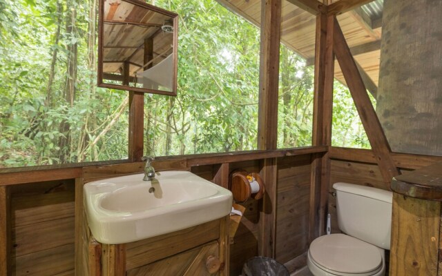 Finca Bellavista Treehouse Community