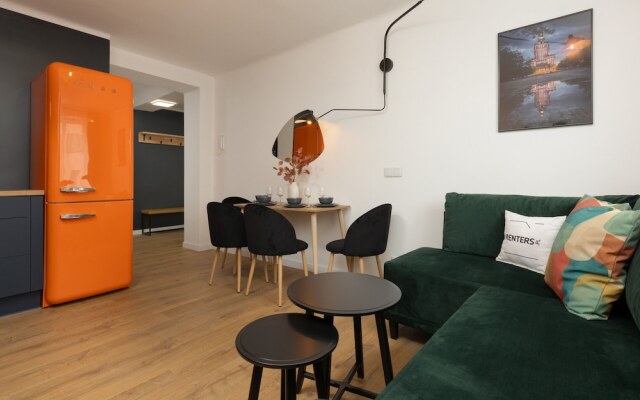 Piękna Apartment Downtown by Renters