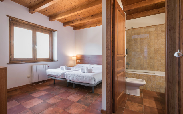 Apartamentos SNO Mont Romies Unhola