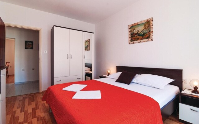 Awesome Home in Pag With Wifi and 2 Bedrooms