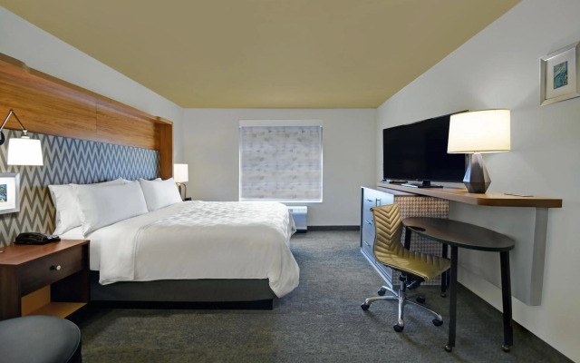 Holiday Inn Grand Rapids North - Walker by IHG