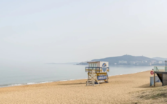 WeiHai Emily's Holiday Apartment