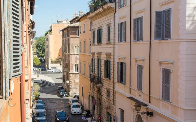 Rental in Rome Giulia Atmosphere
