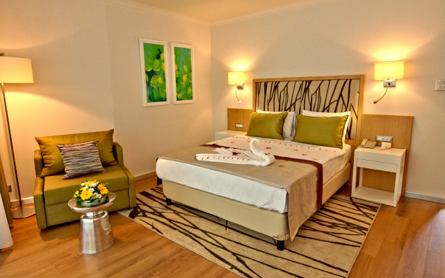 Rixos Park Belek - The Land of Legends Access