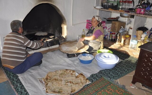 St. Paul Yol Pansiyon