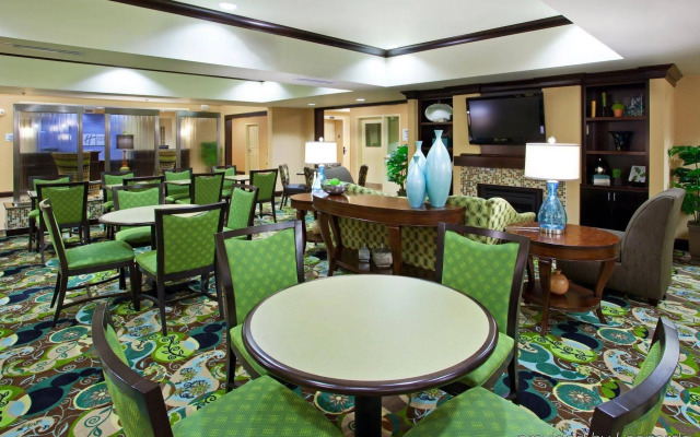 Holiday Inn Express Columbus-Dublin by IHG