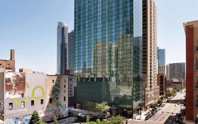 Hilton Garden Inn Chicago Downtown South Loop