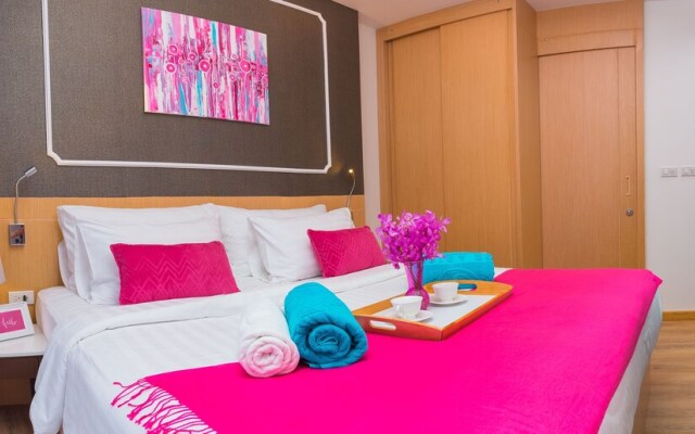 Aristo 2 Beach Front - by Holy Cow 420