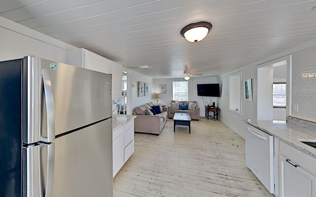 810earu2 2 Bedroom Duplex