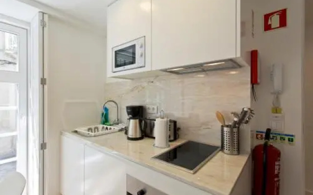 Clerigos Studio Apts