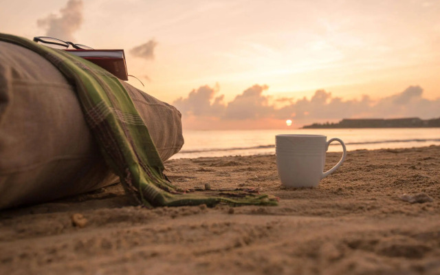 Sunrise Pasikuda