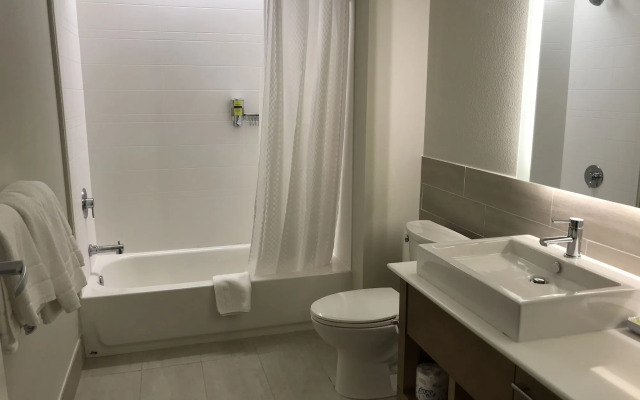 Element Houston Katy