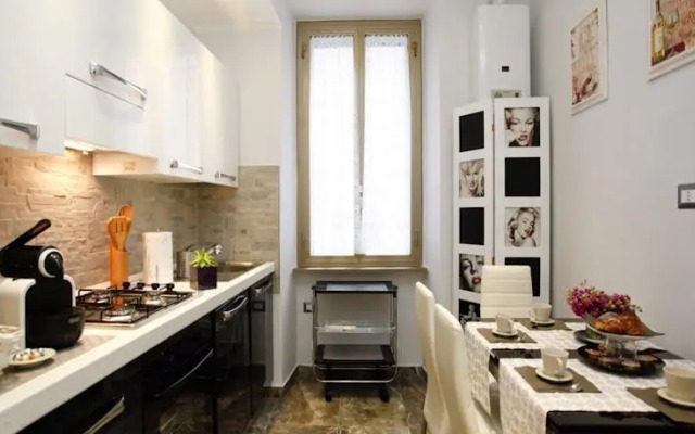 Old Memory Apartments