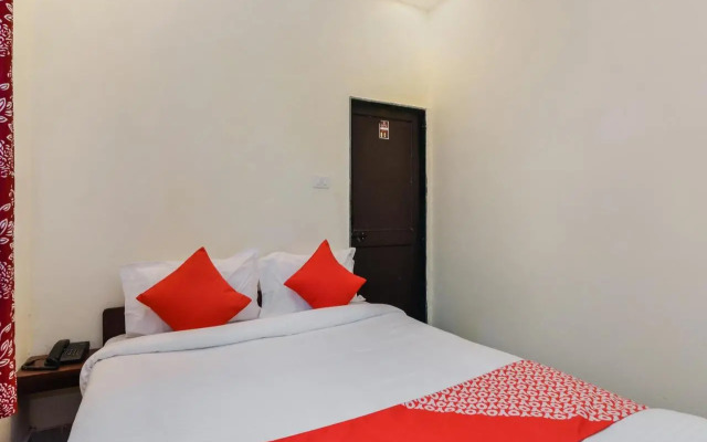 OYO 24756 Devi Residency