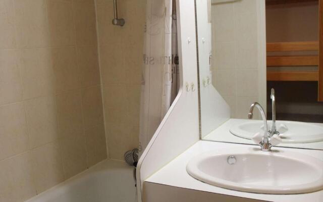 Appartement Vars, 1 pièce, 4 personnes - FR-1-330B-4