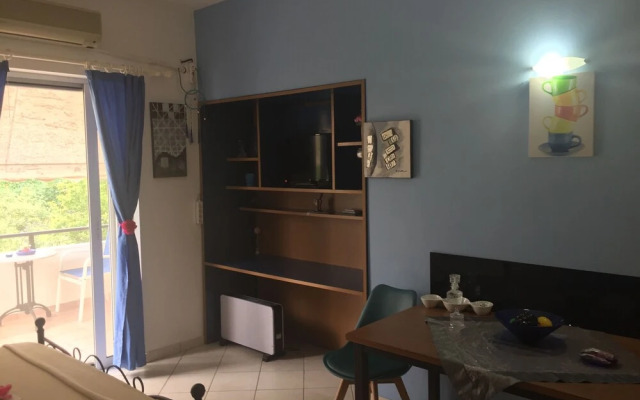 Alexiou Apartments Blue