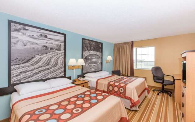 Super 8 by Wyndham Clarinda