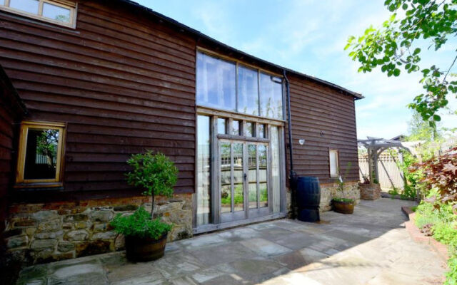Hartley Dyke Barn
