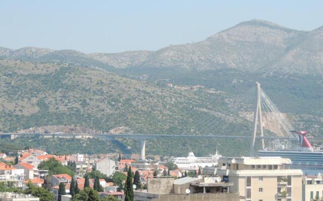 Apartments Travarevic