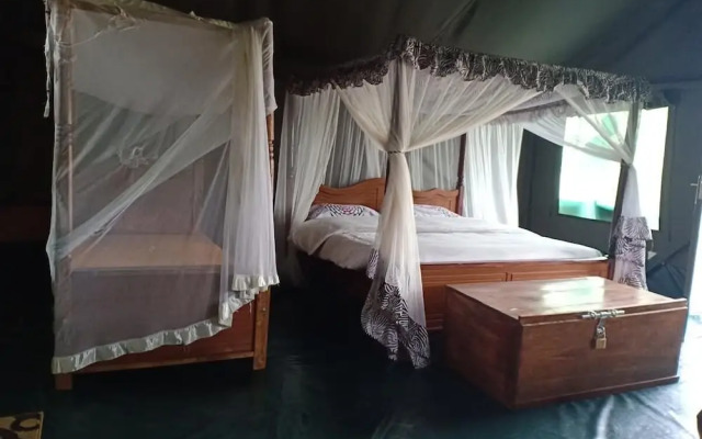 Mara Duma Luxury Camp