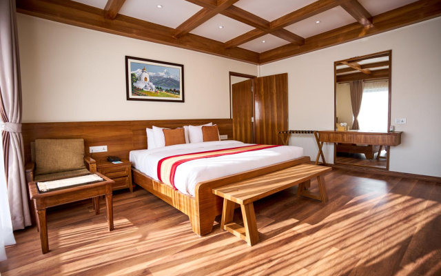 Hotel Crown Himalayas