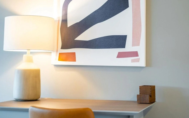 Landing Modern Apartment With Amazing Amenities Id1879