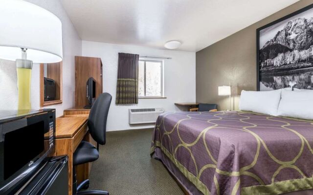 Super 8 Missoula/Reserve St.