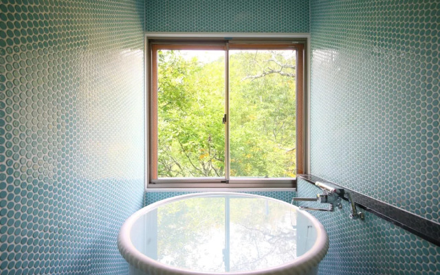 Shigakogen Milky Hot Spring Keikokunoyu