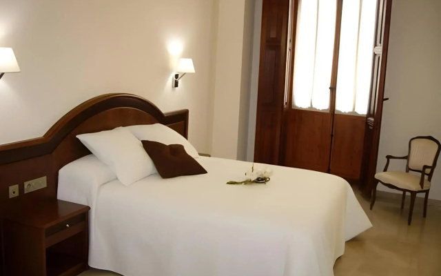 Hotel San Sebastián Hospedería