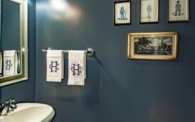 Cameron House of Old Town Alexandria