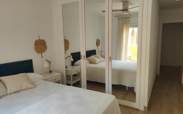 Apartamento reformado en Urb. Jardines de Zahara