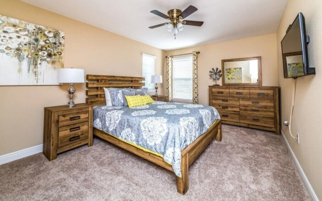 6-Bedroom Villa in Davenport 5377OA