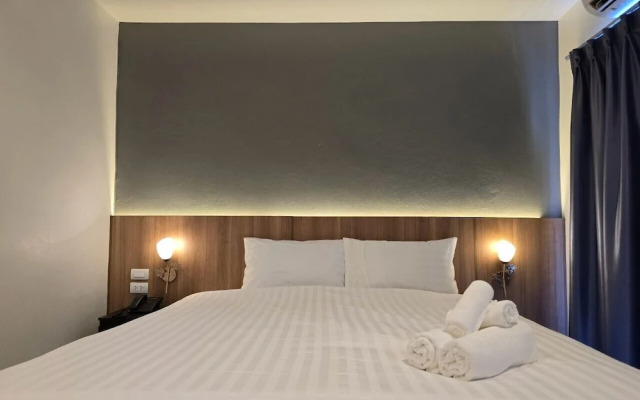 Manee Mantra Hotel Kanchanaburi