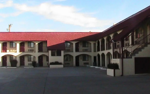 Travelodge By Wyndham Holbrook