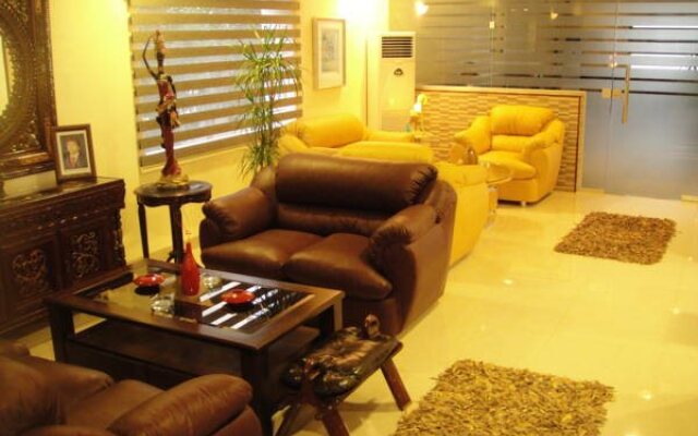 Renad Hotel